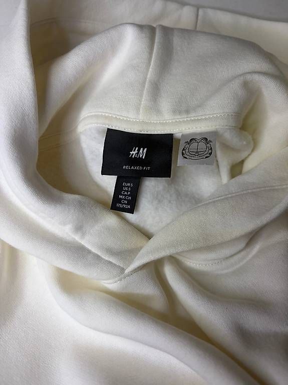 Maglioni & Felpe: Hoodie Garfield, S – Nuovo e nell'imballaggio originale da Clarens venduto da N-Sol 3