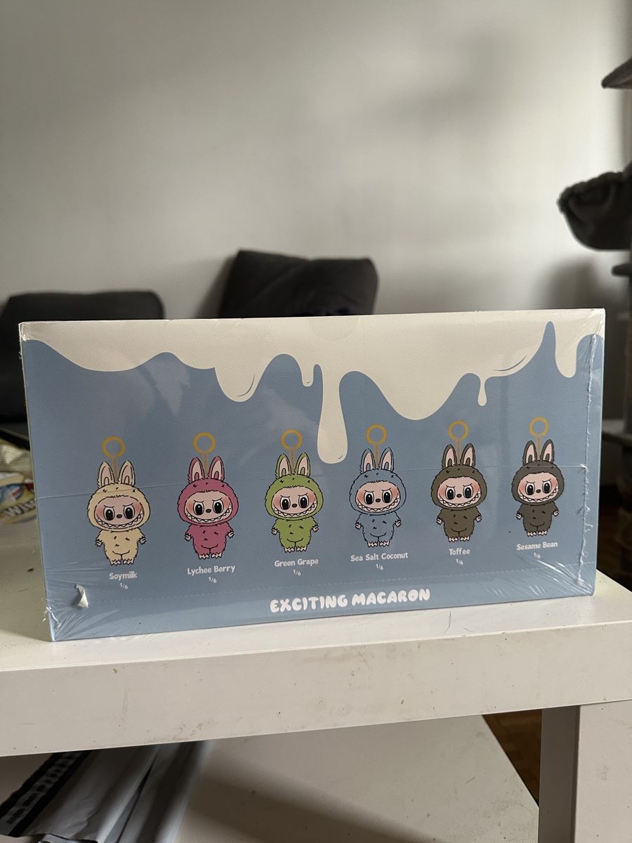 Pop Mart Figuren: Blind Box "Exciting Macaron The Monsters" OVP – Neu und originalverpackt aus Wohlen AG von jes_9c79 1
