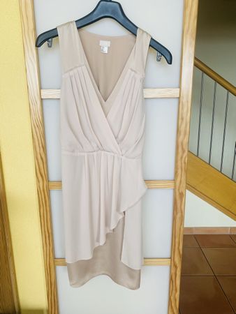 Magnifique robe neuve 36