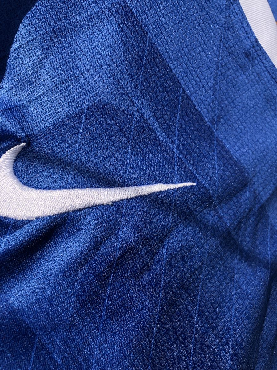 Nike Leibchen & Hosen: Chelsea Jersey – Gebraucht aus Fribourg von ann_l9b7 9