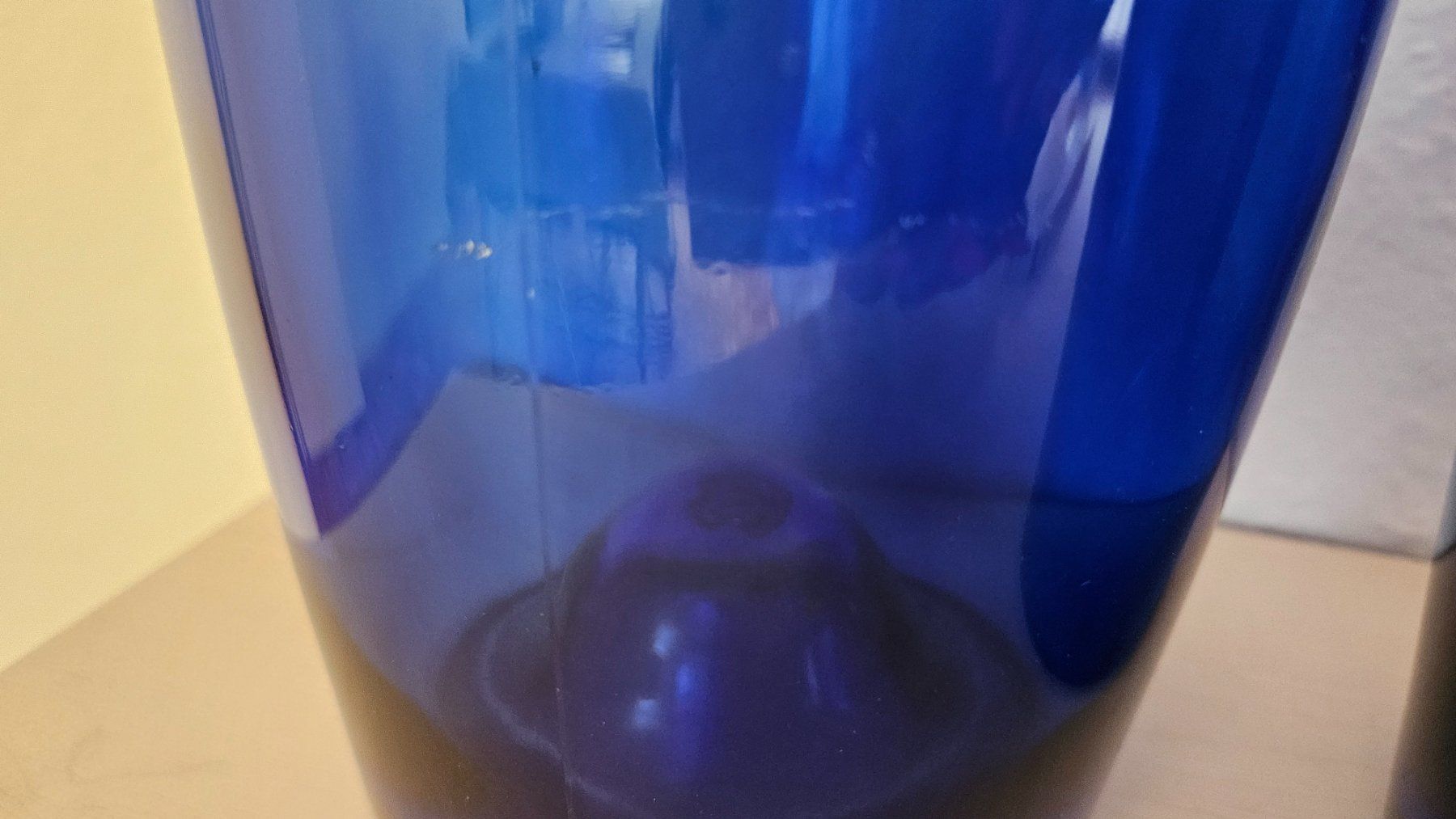 Bicchieri, Caraffe & Bottiglie: Magnum Glasflaschen, blau, leer – Usato da Zürich venduto da beniga 2