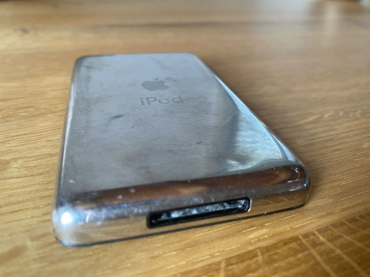 Apple Tragbarer Mediaplayer: iPod Classic 160GB – Gebraucht aus Herzogenbuchsee von Christen3 2