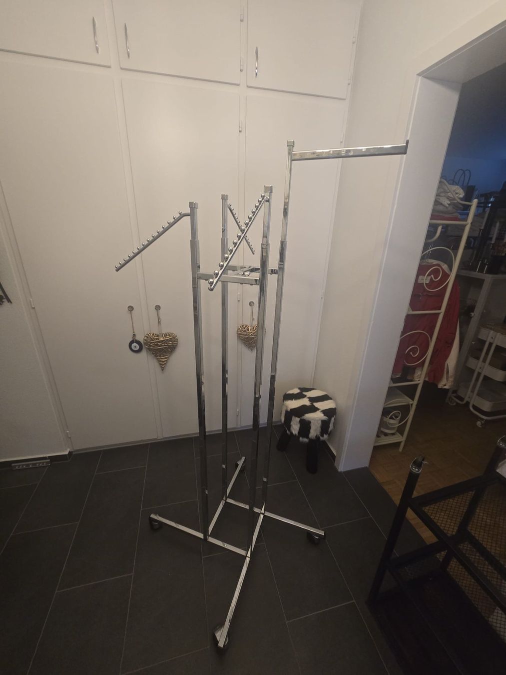 Sonstige Dekorationen & Accessoires: Kleiderständer messing – Gebraucht aus Wädenswil von Erich13