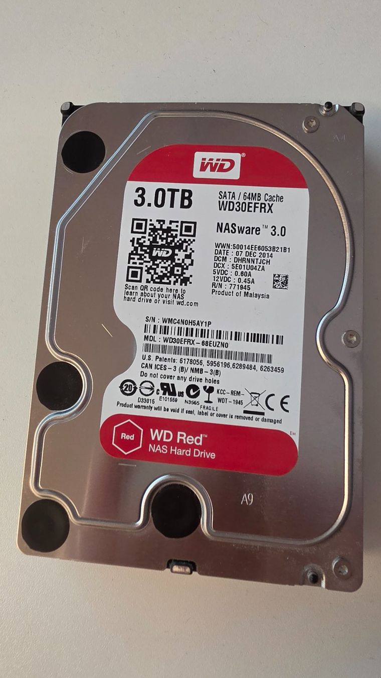 Western Digital Dischi rigidi: 3TB HDD WD Red NAS – Usato da Künten venduto da Thozogg