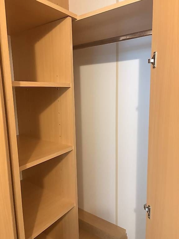 Schränke: Schrank  – Gebraucht aus Schaffhausen von ann_q9gv 1