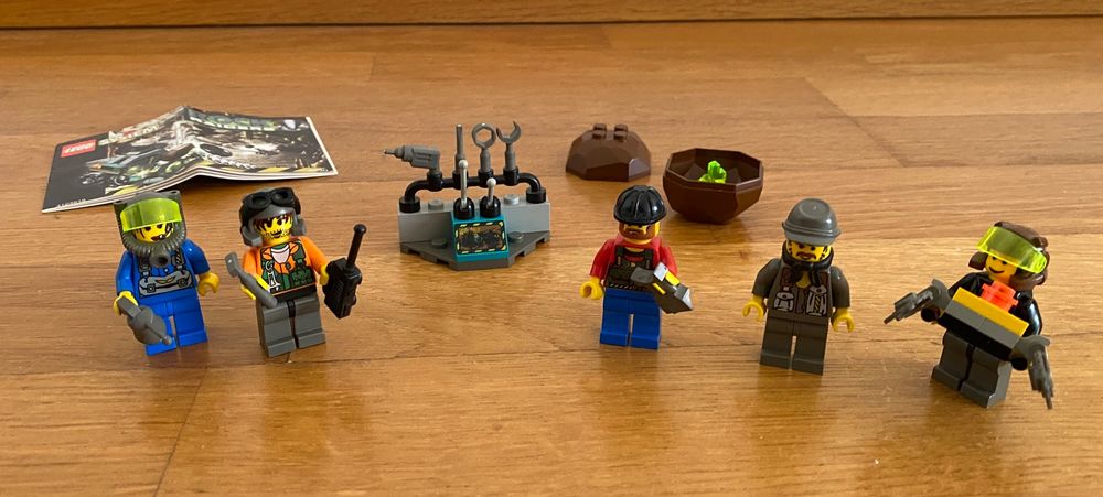 LEGO Minifiguren Rock Riders 4930 Rockrider Crew kpl. | Kaufen auf Ricardo