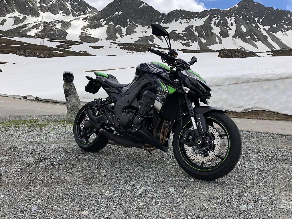 Route: Kawasaki Z1000 "WIE NEU" – D'occasion à Walzenhausen par elenor11