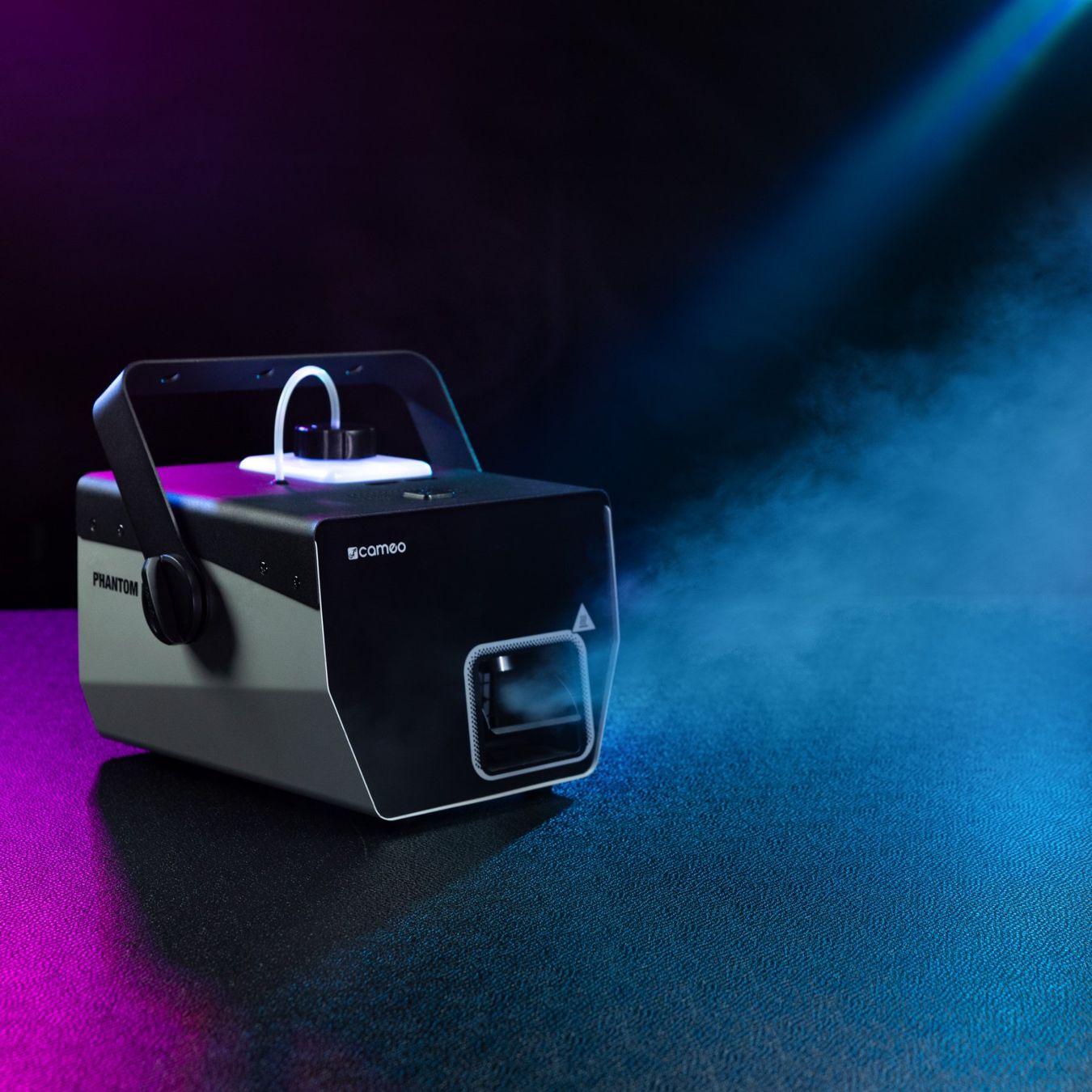 Cameo Tutte le macchine: Cameo PHANTOM H2 - Kompakter Hazer – Nuovo e nell'imballaggio originale da Däniken SO venduto da Profog1 6