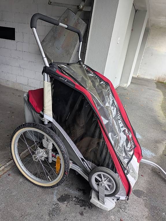 Rimorchi: Gebrauchter Thule Chariot Zweisitzer – Usato da Luzern venduto da lfa_zlq5 2