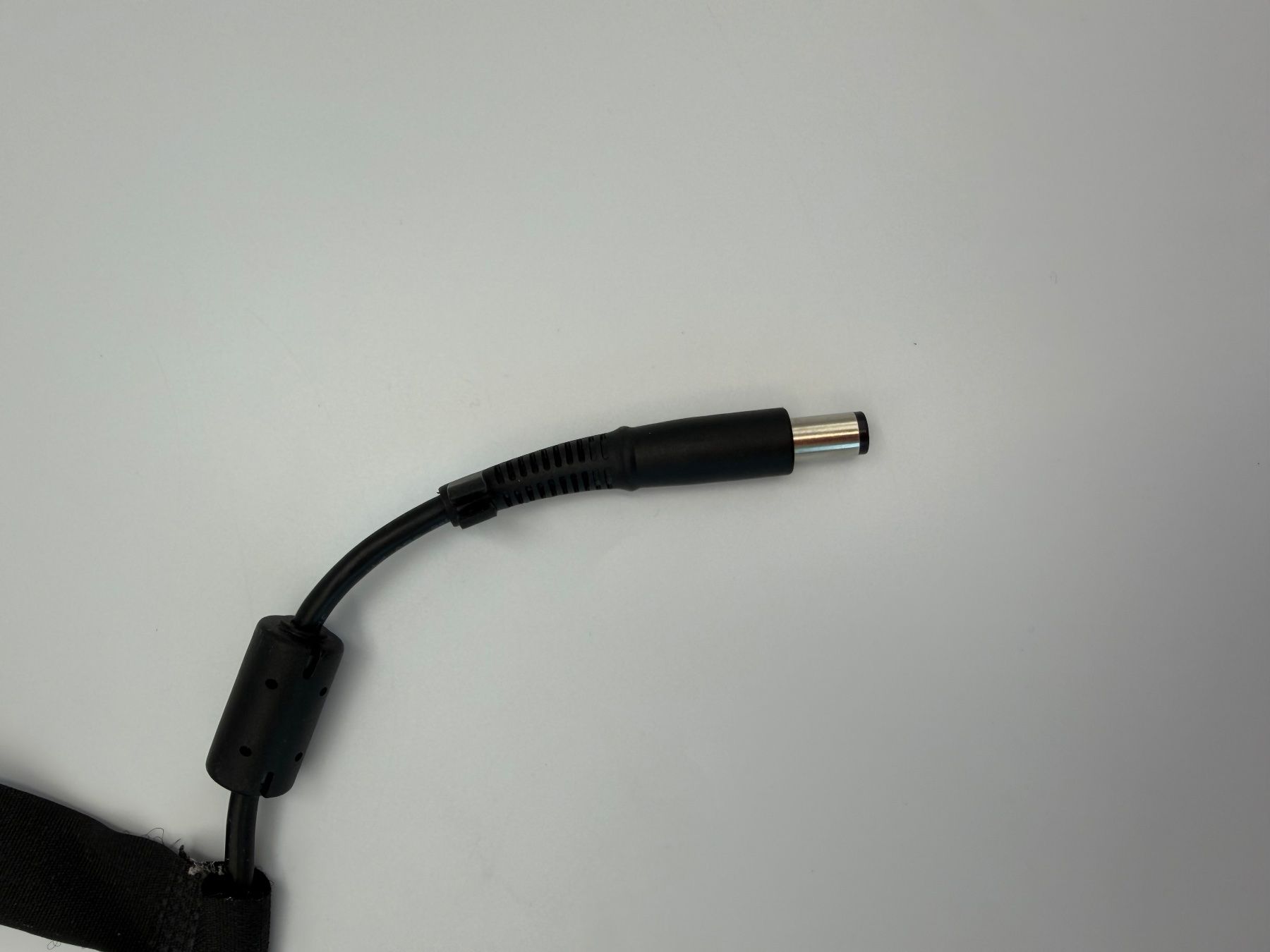 Hewlett Packard Caricabatterie: HP Laptop Netzteil 90W – Usato da Schlieren venduto da 2nd-Life 2