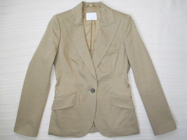 Iceberg Jacken: ICEBERG – beiger Blazer Jacke IT 42 – Gebraucht aus Wetzikon ZH von icewear 7