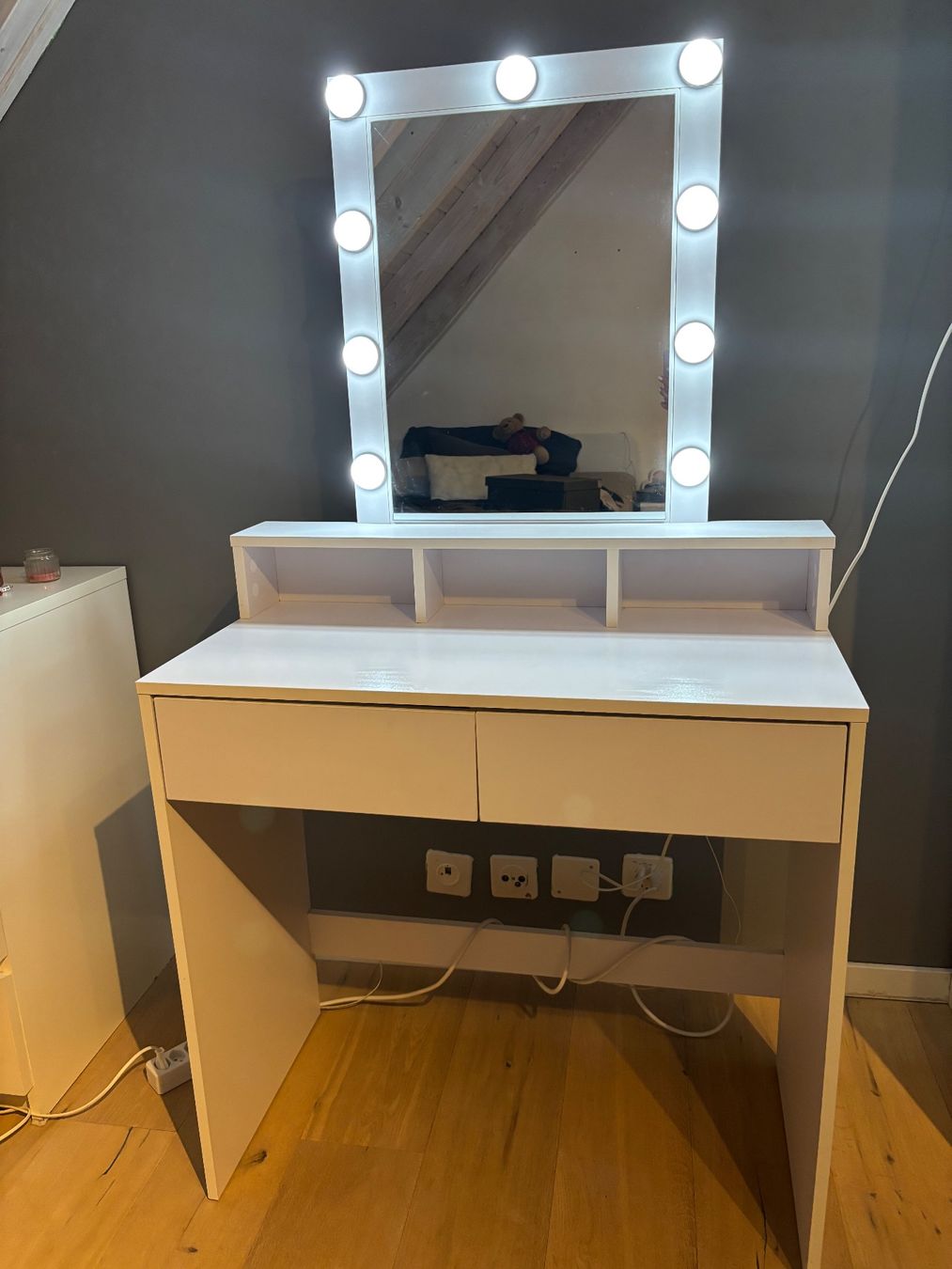 Tavoli da trucco: Schminktisch mit LED-Spiegel – Usato da Regensdorf venduto da go10 4