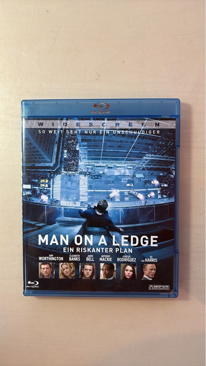 Tutti i DVDs: Man on a Ledge - Ein riskanter Plan (Blu-ray Disc) – Usato da Ruswil venduto da Slivio_