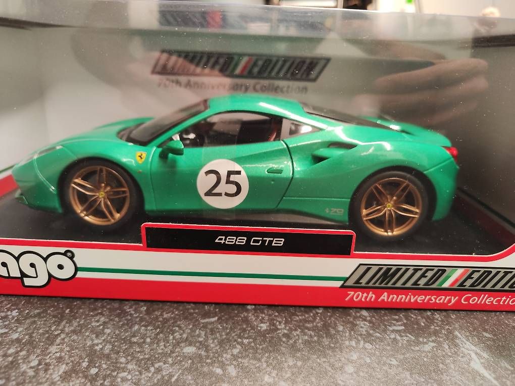 Modellautos: Burago Ferrari 488 GTB – Gebraucht aus Riazzino von pumina05 2
