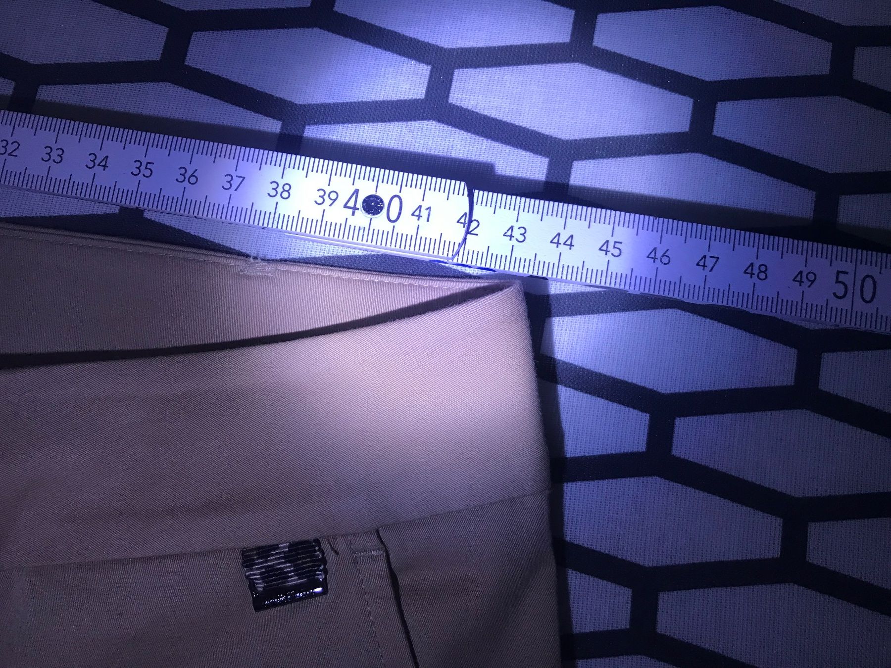 Marc Cain Hosen: Marc Cain Damen Stoffhose, Gr. 42, beige – Gebraucht aus Niederteufen von mix18 8