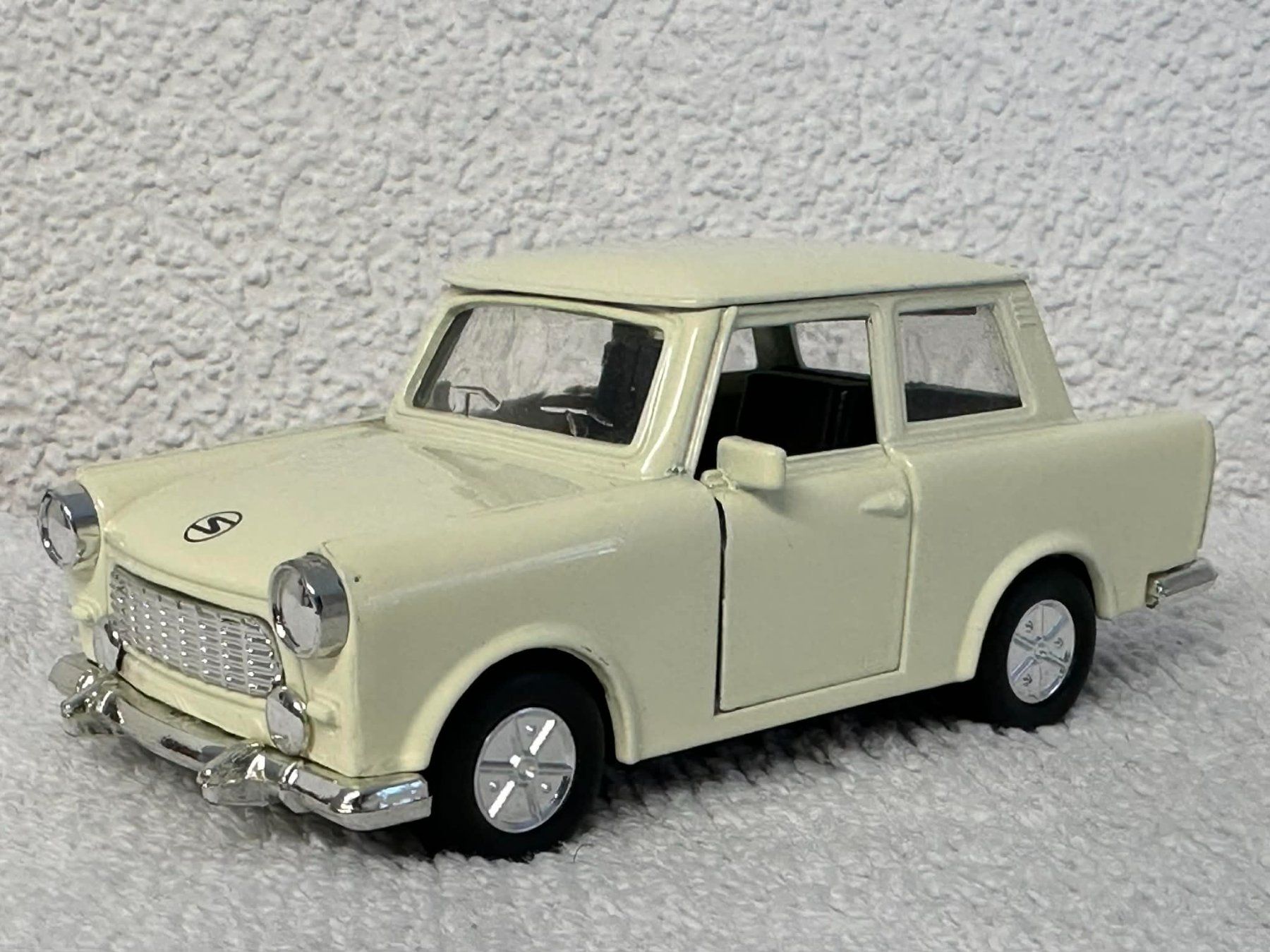 Sun Star Modellini d'auto: 1:38 Trabant 601 SS 4725 Sunstar – Usato da Ried-Brig venduto da V8_Andy