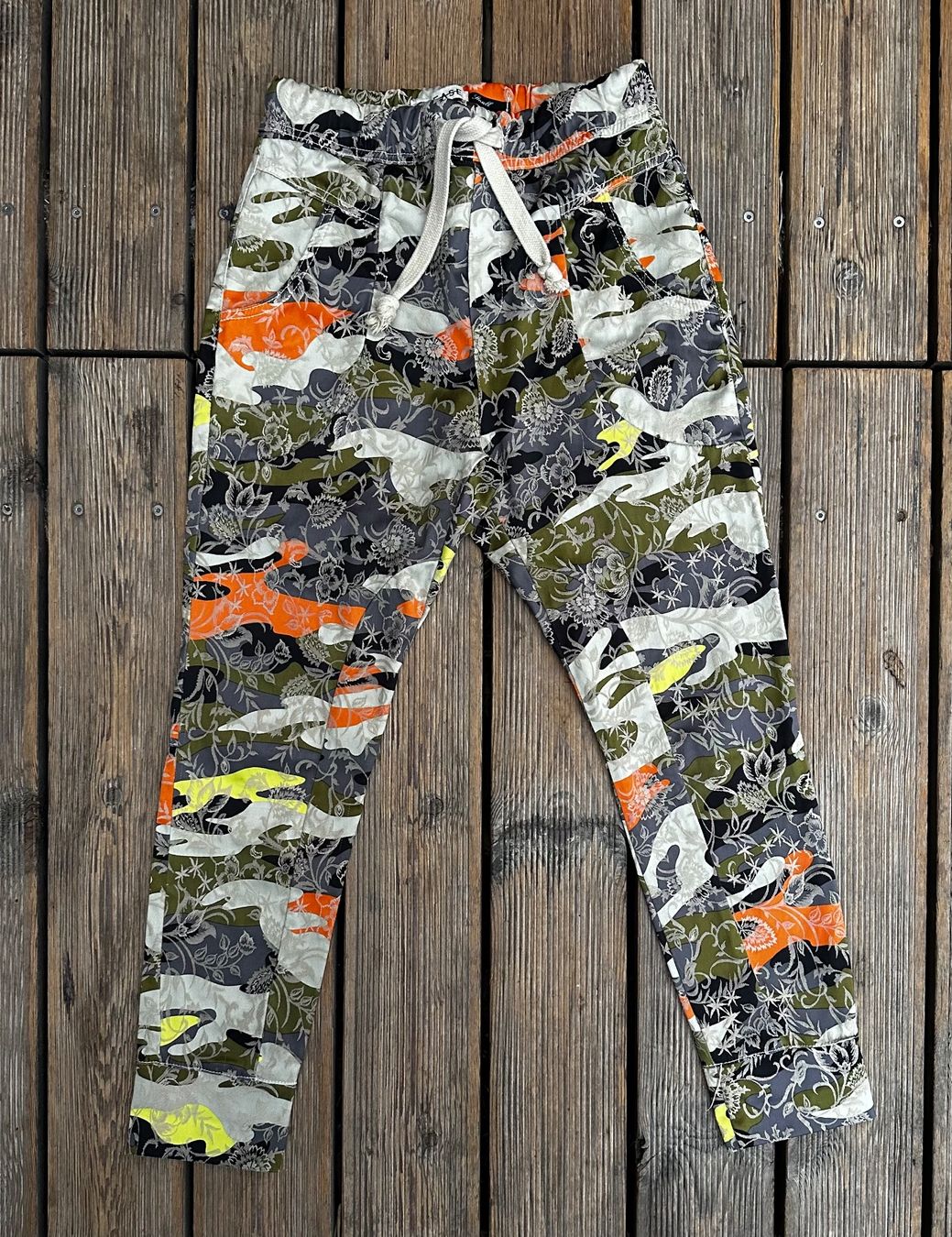 Pantaloni: Please Hose S – Usato da Ipsach venduto da Lary_Sommer 1