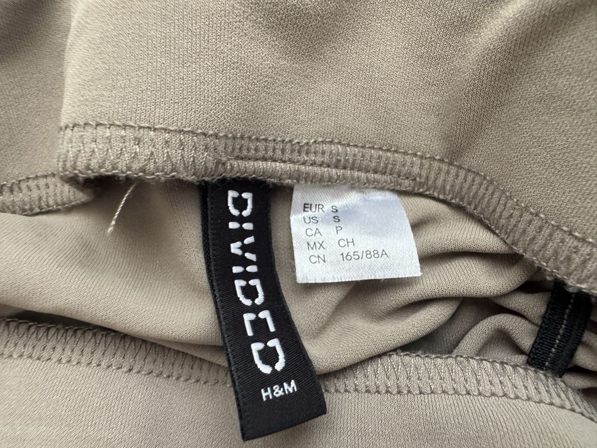 H&M Gonne: Mini-jupe H&M Divided taille S – Nuovo (secondo la descrizione) da Meyrin venduto da mai_pl7s 1