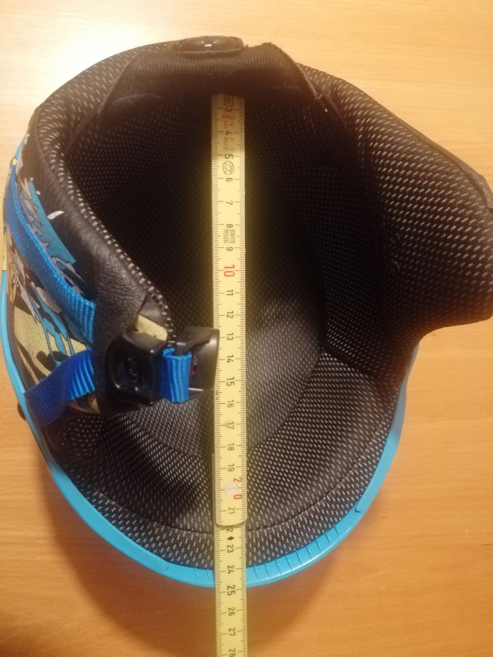 Altre raccolte & rarità: Skihelm und Skibrille – Usato da Wettingen venduto da rigipilatus 2