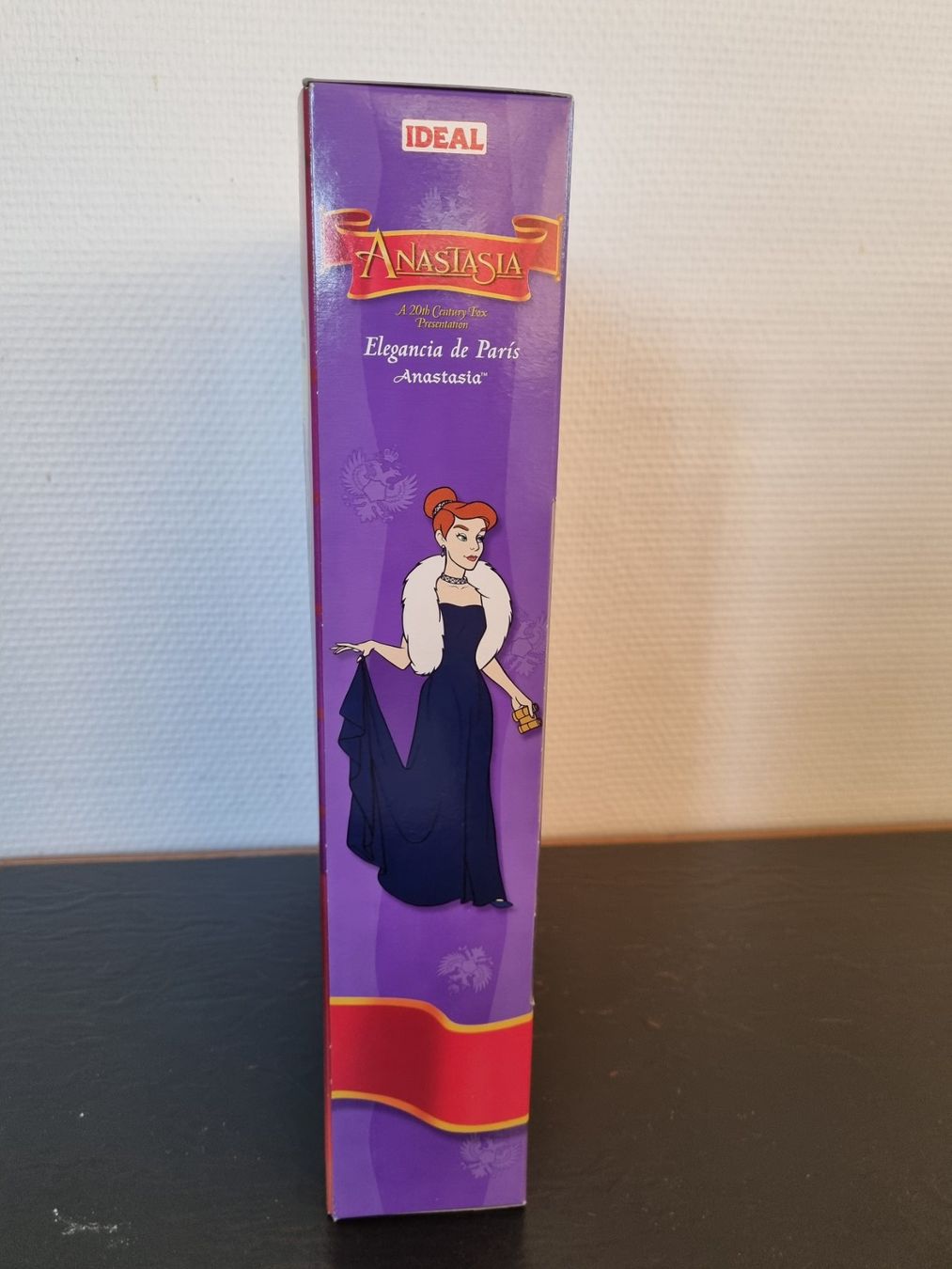 Bambole: Poupée Anastasia Paris Elegance – Usato da Bulle venduto da bubulle243 3