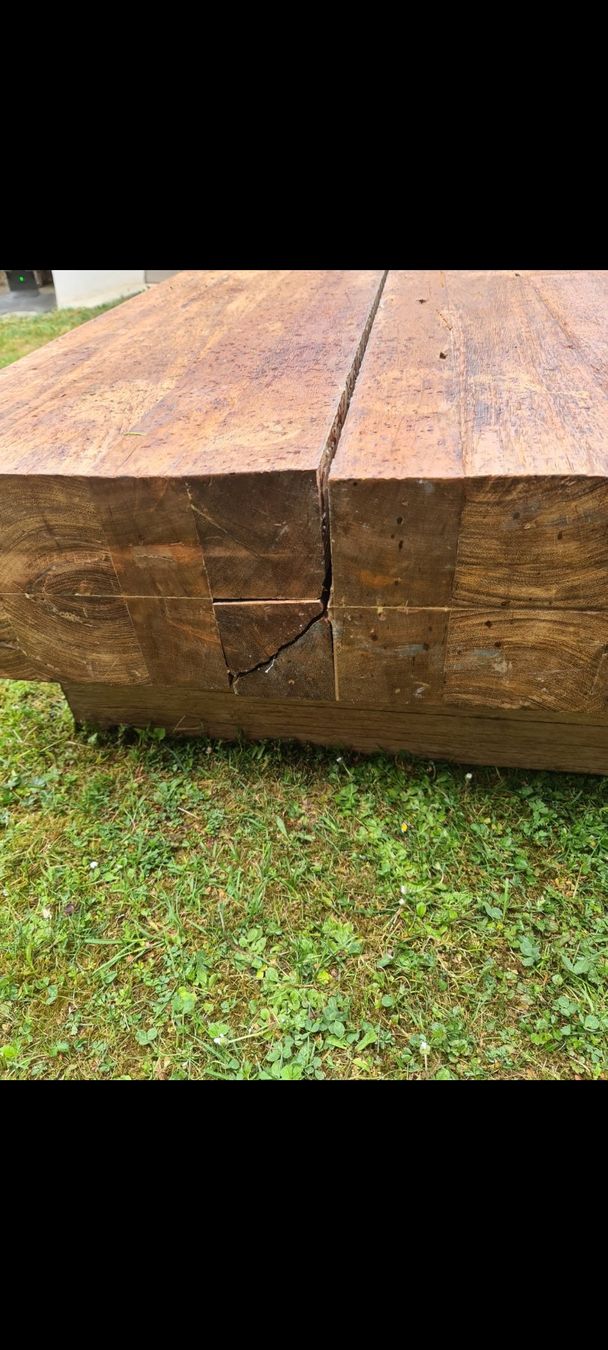 Tavoli: Massiver Holz-Couchtisch – Usato da Niederlenz venduto da DaveDasWahnsinn 4