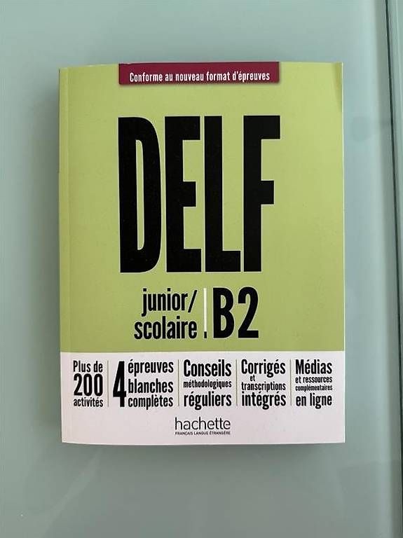 Livres: Delf B2 Buch – Neuf (Voir description) à Wallisellen par ziz_p2v6