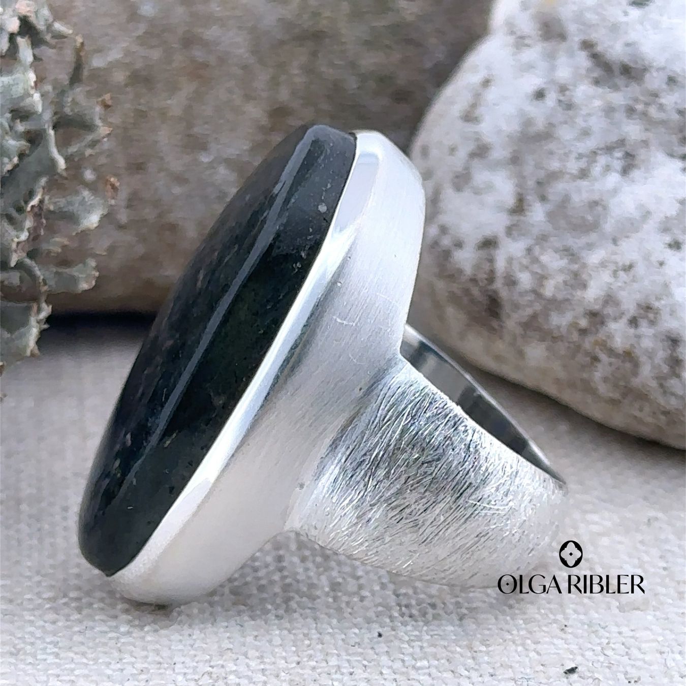 Olga Ribler Anelli: Labradorit Silber Ring 925 Grösse 58 – Nuovo (secondo la descrizione) da Luzern venduto da Schmuckoutlet 5
