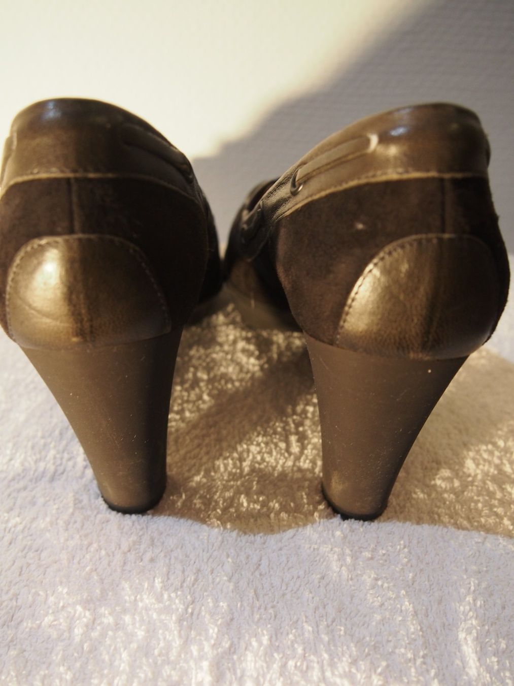 Chaussures femmes: Pumps in Wildleder – D'occasion à Stäfa par meridianum 3