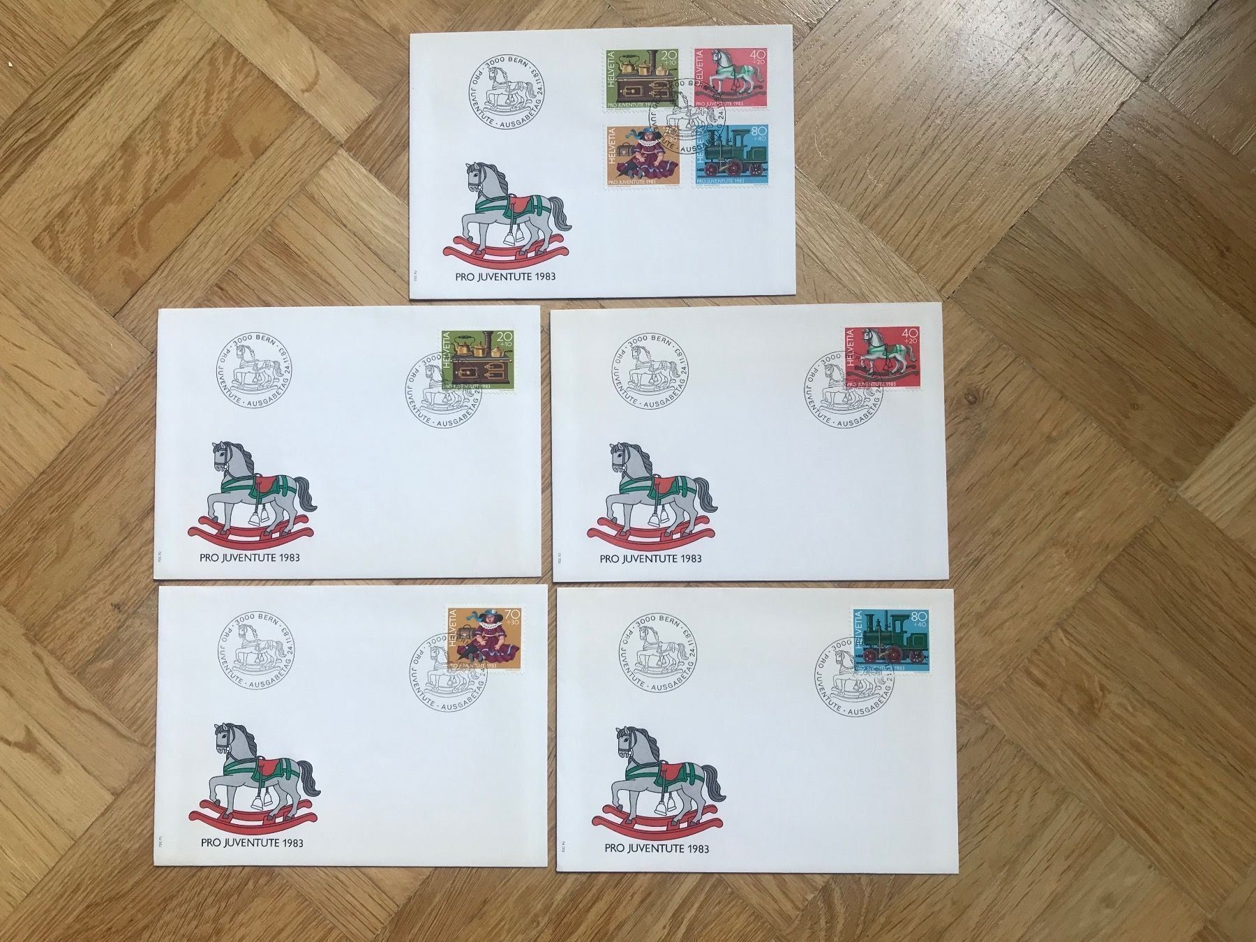 Tous les timbres: 1983, PJ ganzer Satz + Einzelcouvert ET – D'occasion à stäfa par brandy66