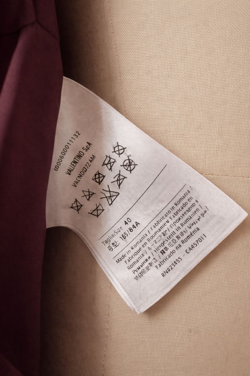 Valentino Vestiti: Red Valentino Wildleder Kleid – Usato da Derendingen venduto da More_19 3