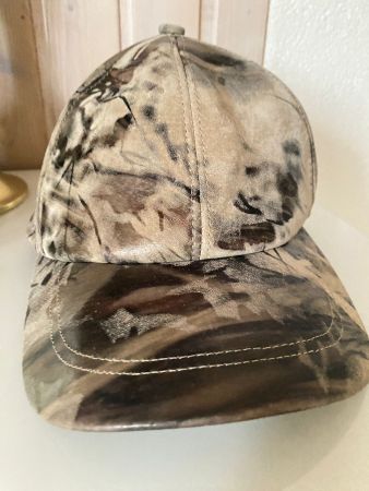 Cool Cap / Kappe mit Tarnmuster. Top Zustand!