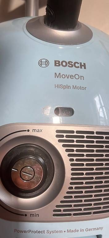 Aspirateurs & Accessoires: Bosch MoveOn Staubsauger mit HighSpeed Motor  – D'occasion à Zürich par zevius 1