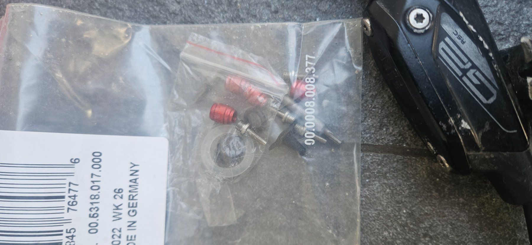 Sram Pezzi di ricambio: Sram G2 Rsc Hebel und Bleeding Kit – Usato da Auvernier venduto da flowerner 4