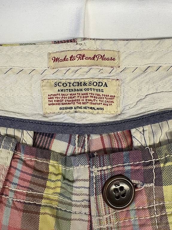 Pantalons: Shorts von Scotch & Soda – D'occasion à Basel par jan_k9cz 1