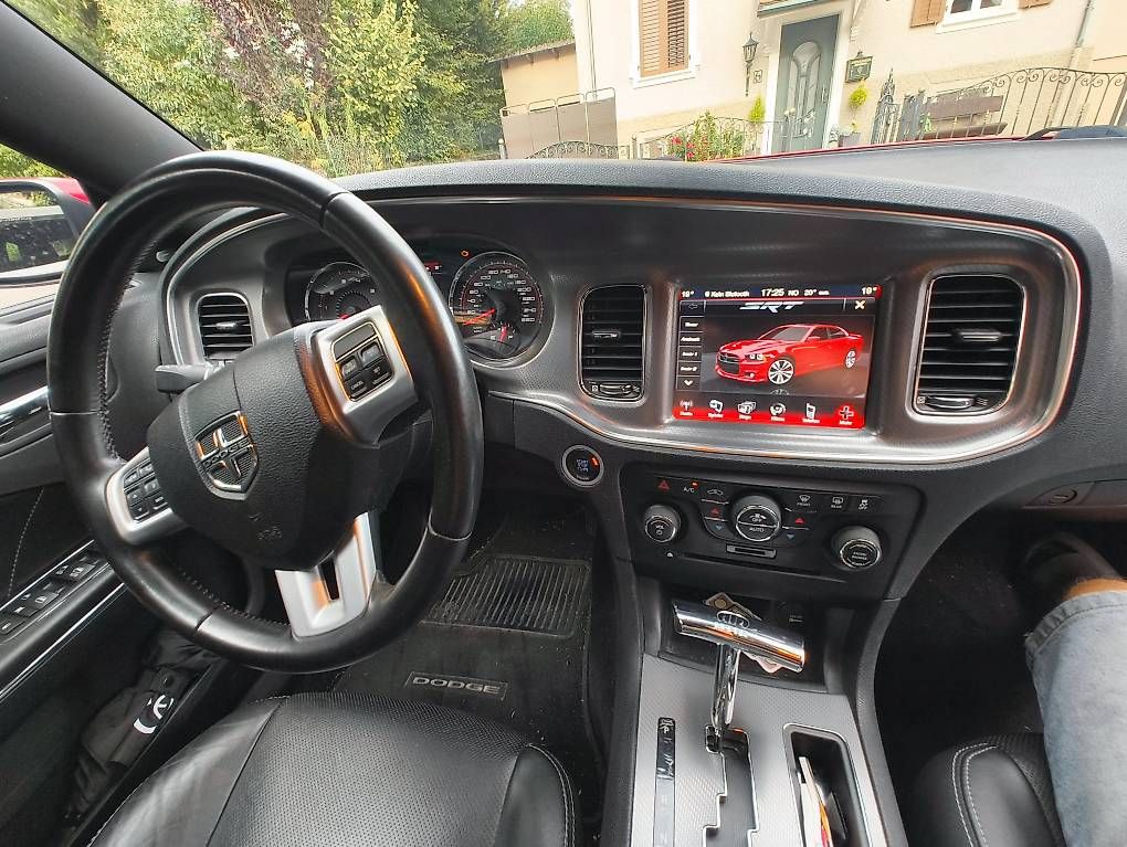 Autos: Charger Auto / RT / Hemi V8  – Gebraucht aus Langendorf von was_5cws 1