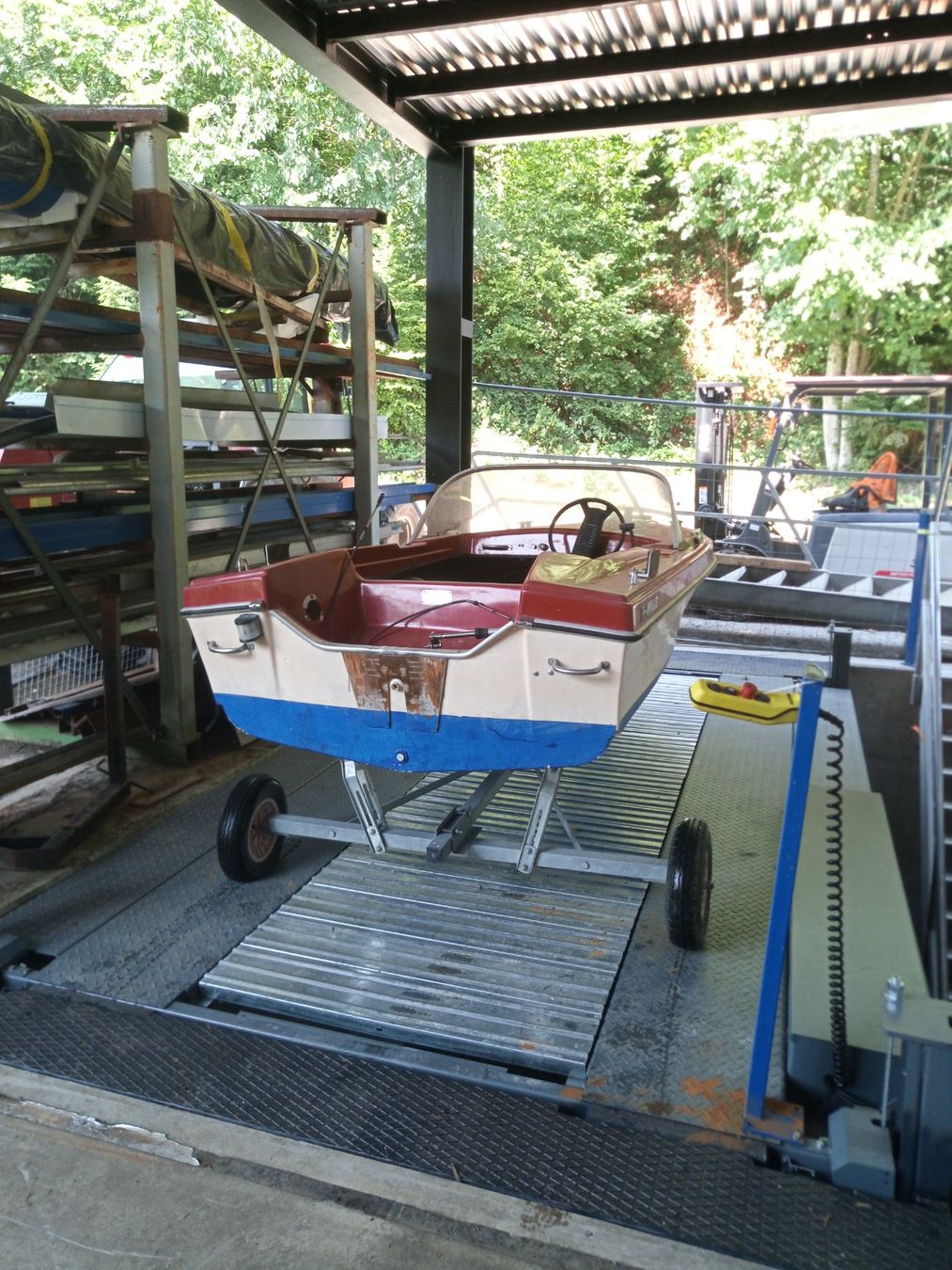 Barche: Motorboot, Hille ab 1 Fr. – Usato da Altendorf venduto da Klaus.123 5