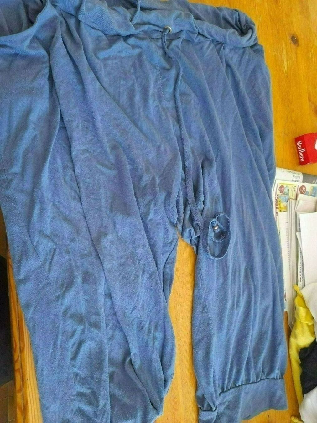 Pantaloni: 1 pantalon court dames – Usato da Miecourt venduto da Marly1