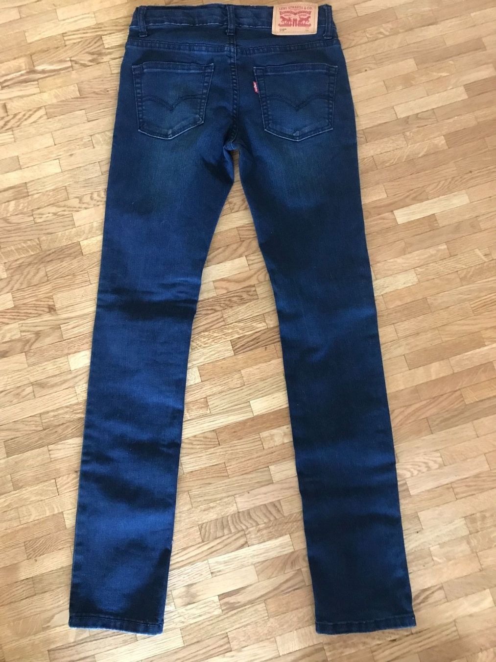 Levi's Hosen: Levis 519 extrême skinny taille 12 ans – Gebraucht aus Meyrin von dijin 2