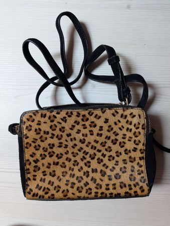 Sac à bandoulière motif léopard, parfait état! De la Redoute