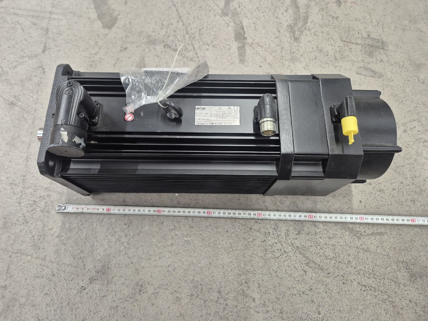 Motori: Servo Asynchronmotor Lenze MCA 19S35-SRMBO neuwertig – Nuovo (secondo la descrizione) da Thalwil venduto da Moritz.A