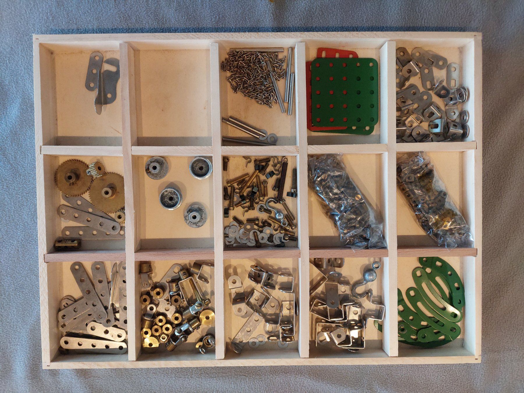 Meccano Kit di costruzioni: Meccano-Kasten – Usato da Solothurn venduto da Rlena 1