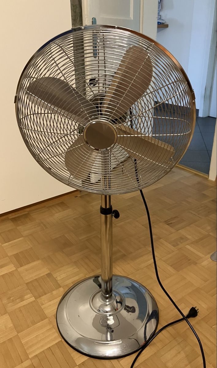 Ventilatori: Standventilator Metall – Usato da Olten venduto da Dickbrave
