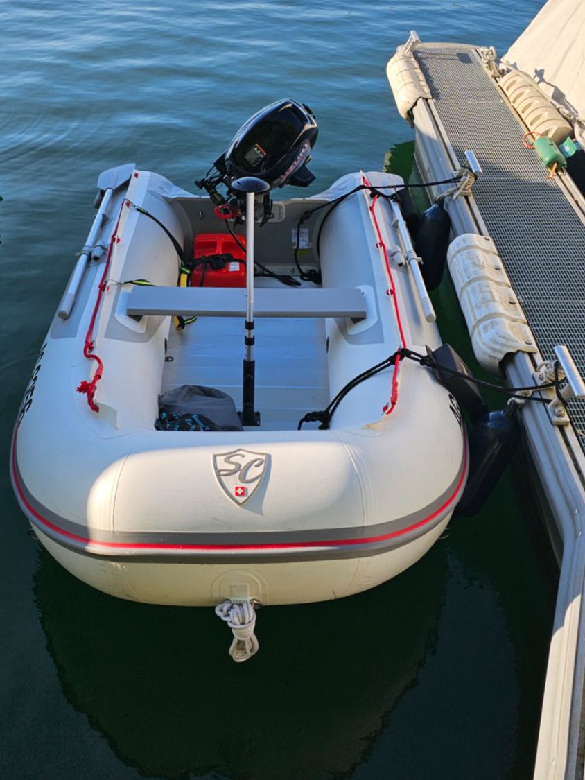 Sergio Cellano Barche: Top Sergio Cellano Schlauchboot mit 8PS SUZUKI Aussenborder – Usato da Möhlin venduto da -dada- 1