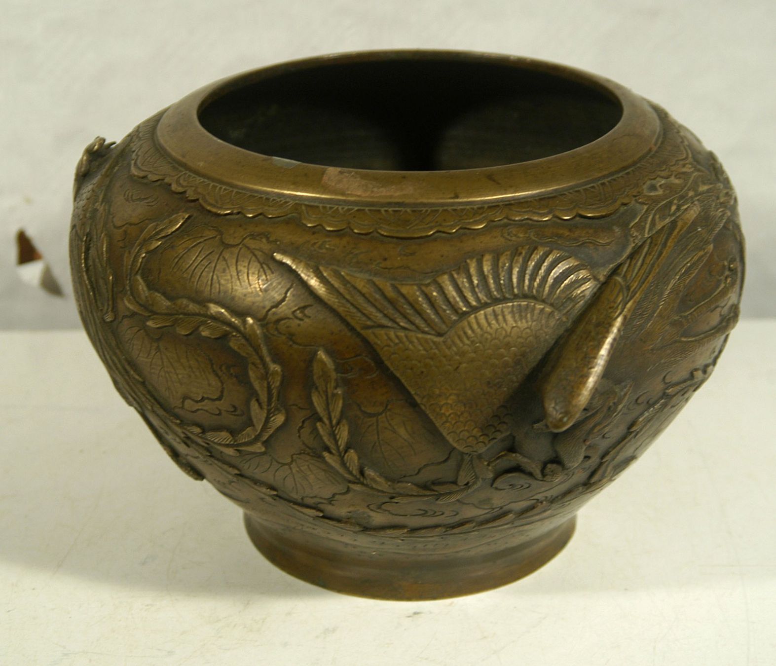 Vasi & Recipienti: Antike asiatische Metallvase – Usato da Herisau venduto da Wisen