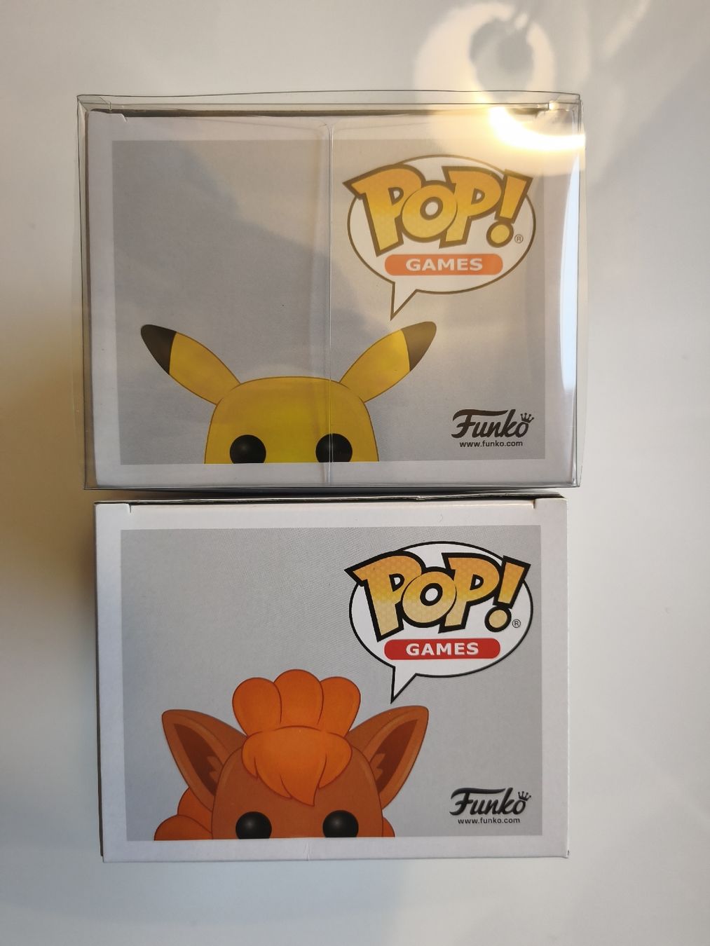 Funko Statuette: Funko Pop Pokemon Pikachu 353 + Vulpix 580 – Nuovo (secondo la descrizione) da Rüfenacht BE venduto da Morfius 4