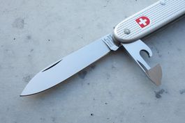 Wenger Soldatenmesser 86