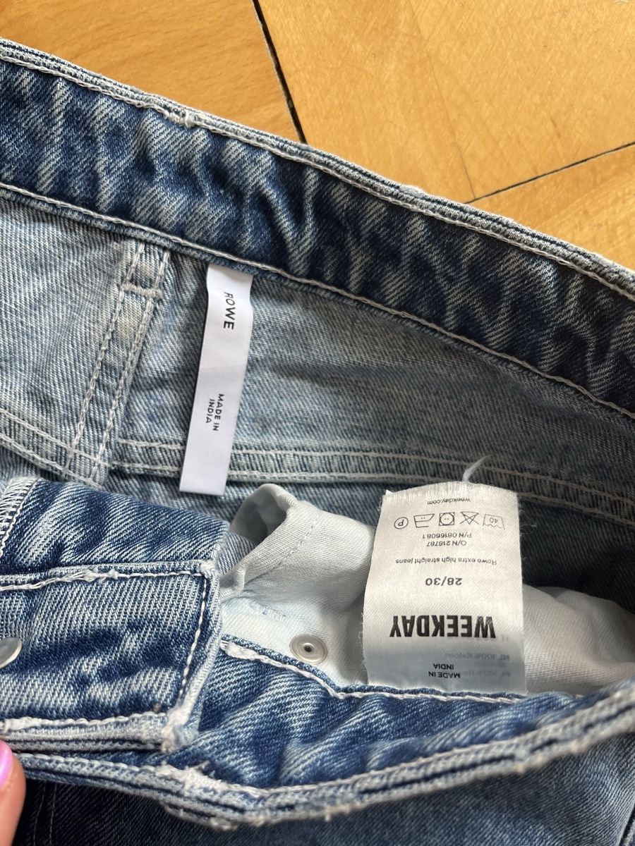 Weekday Jeans: Weekday Jeans – Neuf (Voir description) à Zürich par Shopmystyle 1