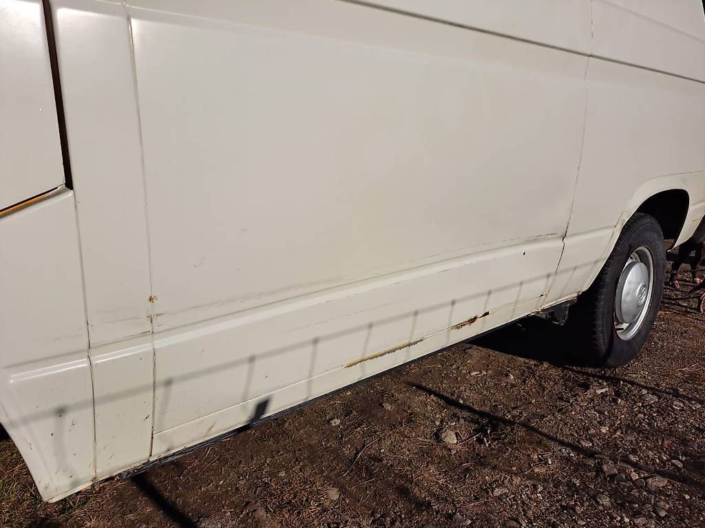 Véhicules de camping: Furgone camperizzato VW T3 Typ 2 – D'occasion à Claro par Linda.B. 1