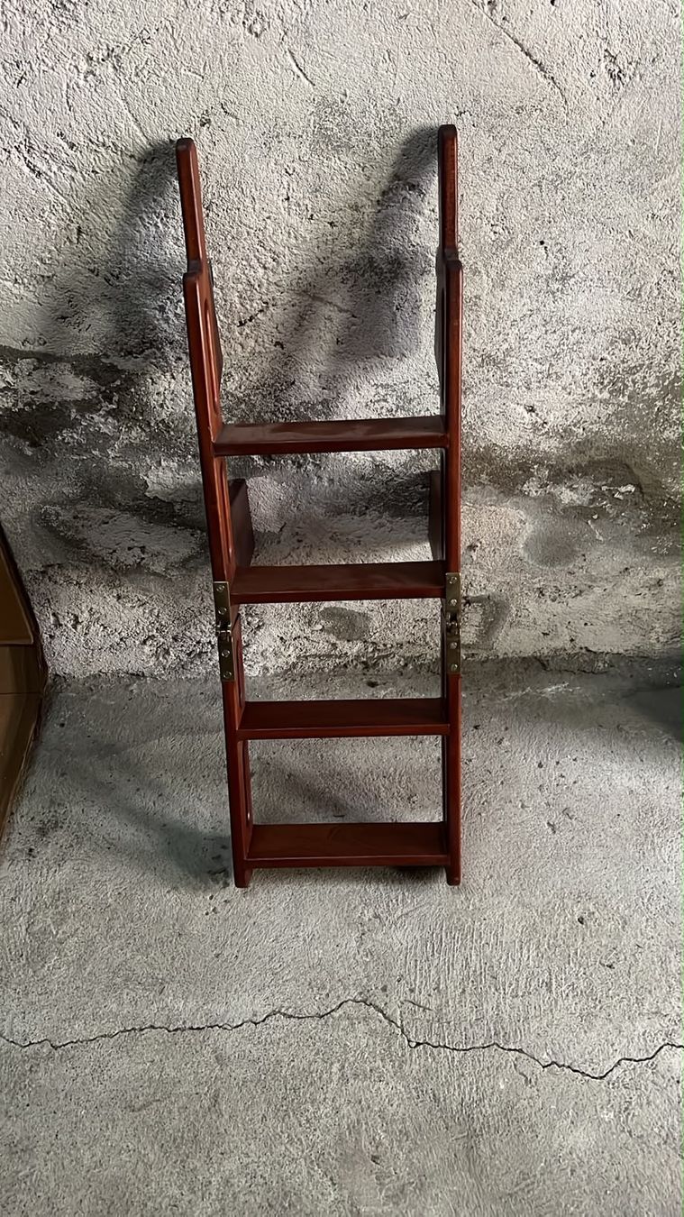 Scale: Klappbare Bootsleiter aus Holz – Usato da Riva San Vitale venduto da AM25
