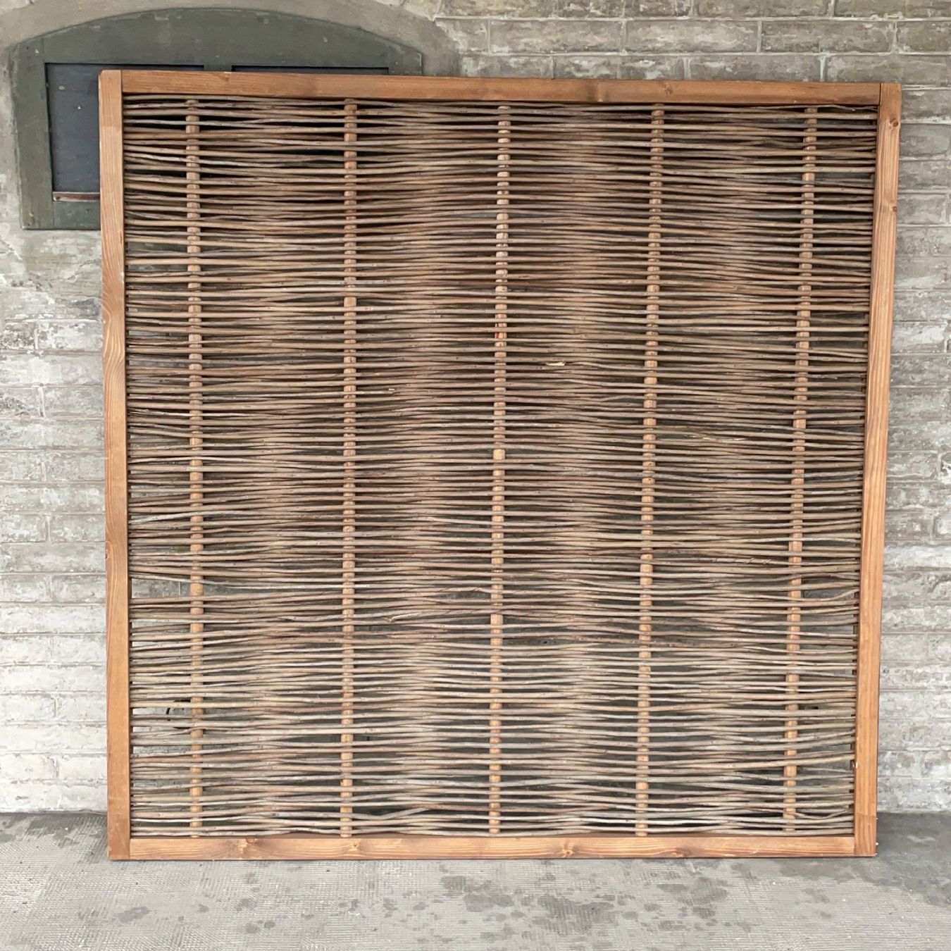 Fendivista: Robinienzaun mit Rahmen, 180x180cm – Nuovo e nell'imballaggio originale da Thunstetten venduto da chriguoester